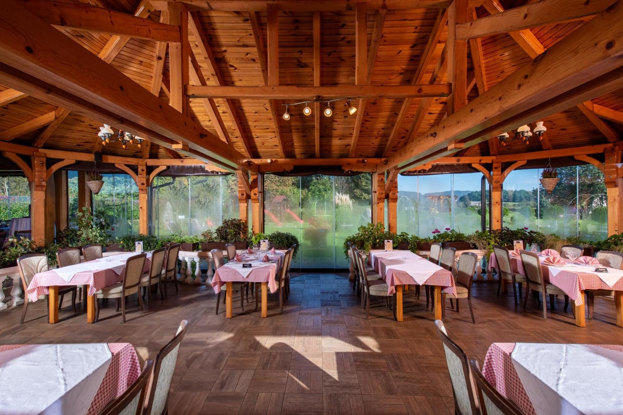 B&B Restoran Bosiljevo Exterior photo