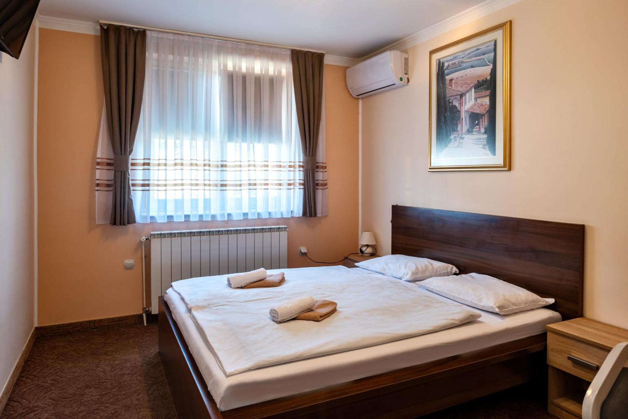 B&B Restoran Bosiljevo Exterior photo